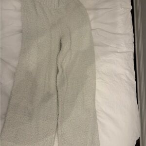 SKIMS women Cream Fleece pants